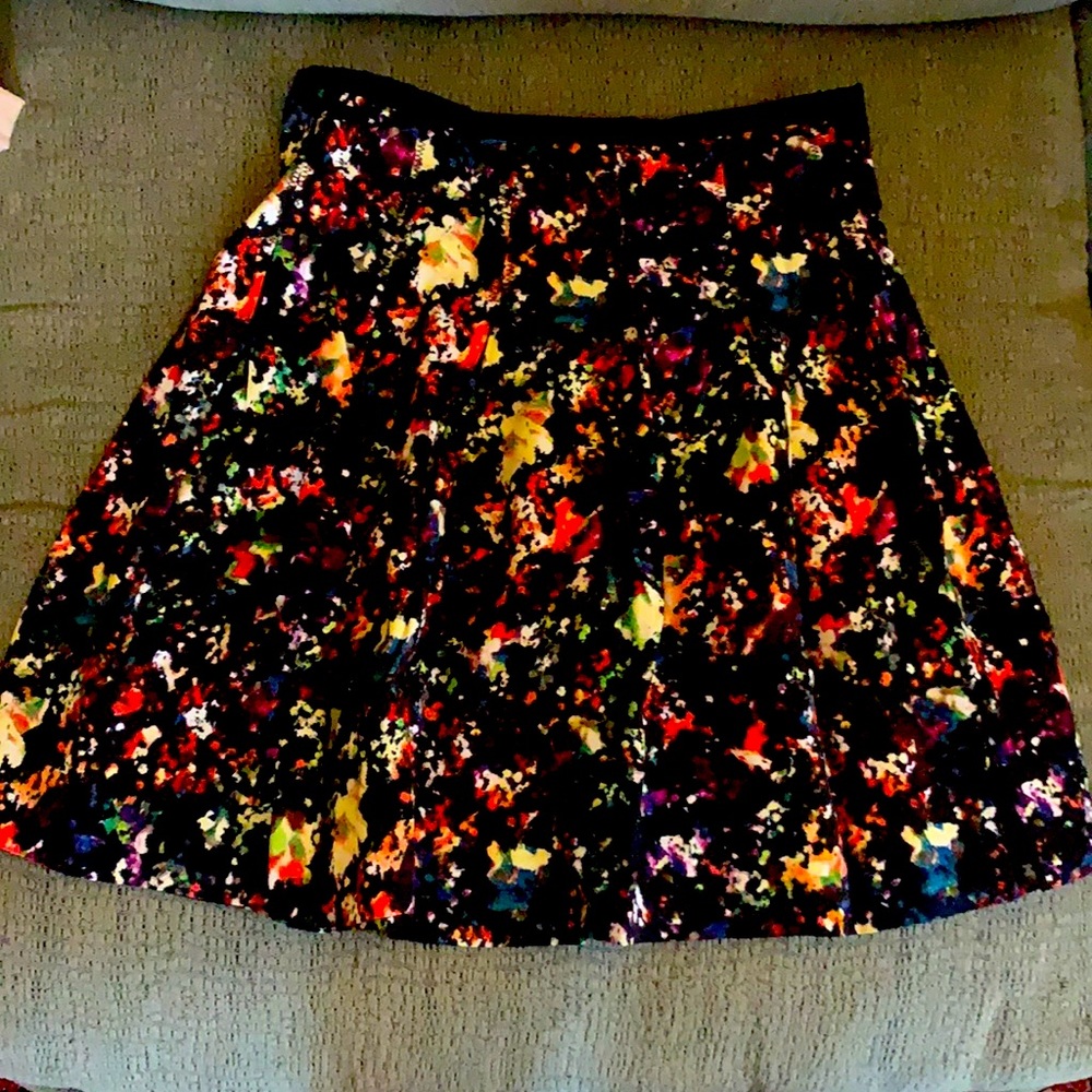 VIBRANT Circle Mini Skirt GAP